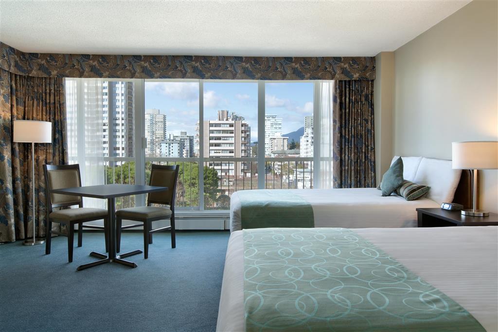 Coast Plaza Hotel And Suites Vancouver Oda fotoğraf